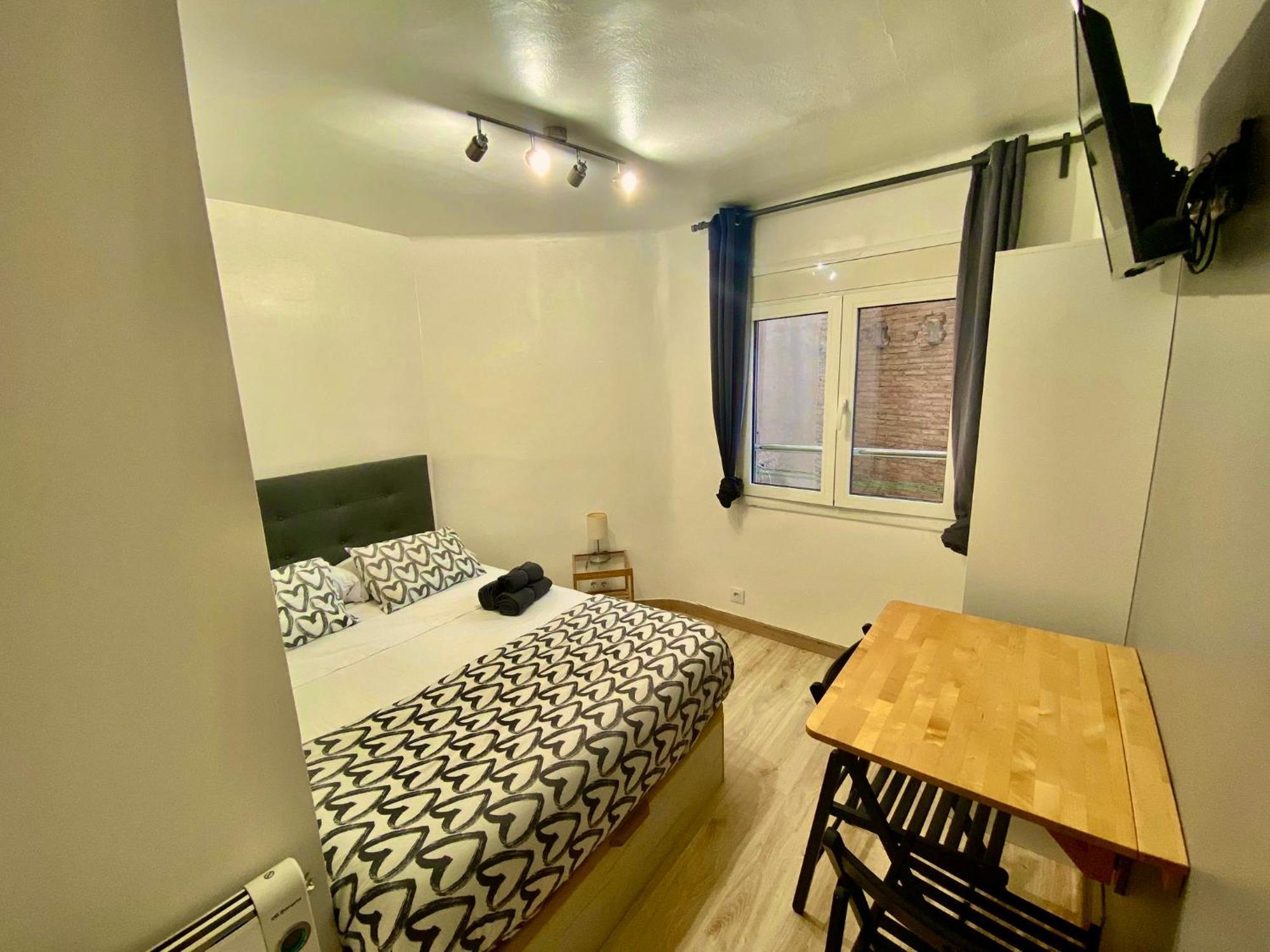 Nuevas Con Bano Privado Frente Al Metro St Mwc Barcelona-fira Apartment L’Hospitalet de Llobregat